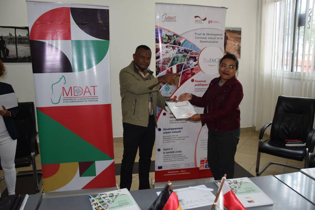 photo16162025_1616_10