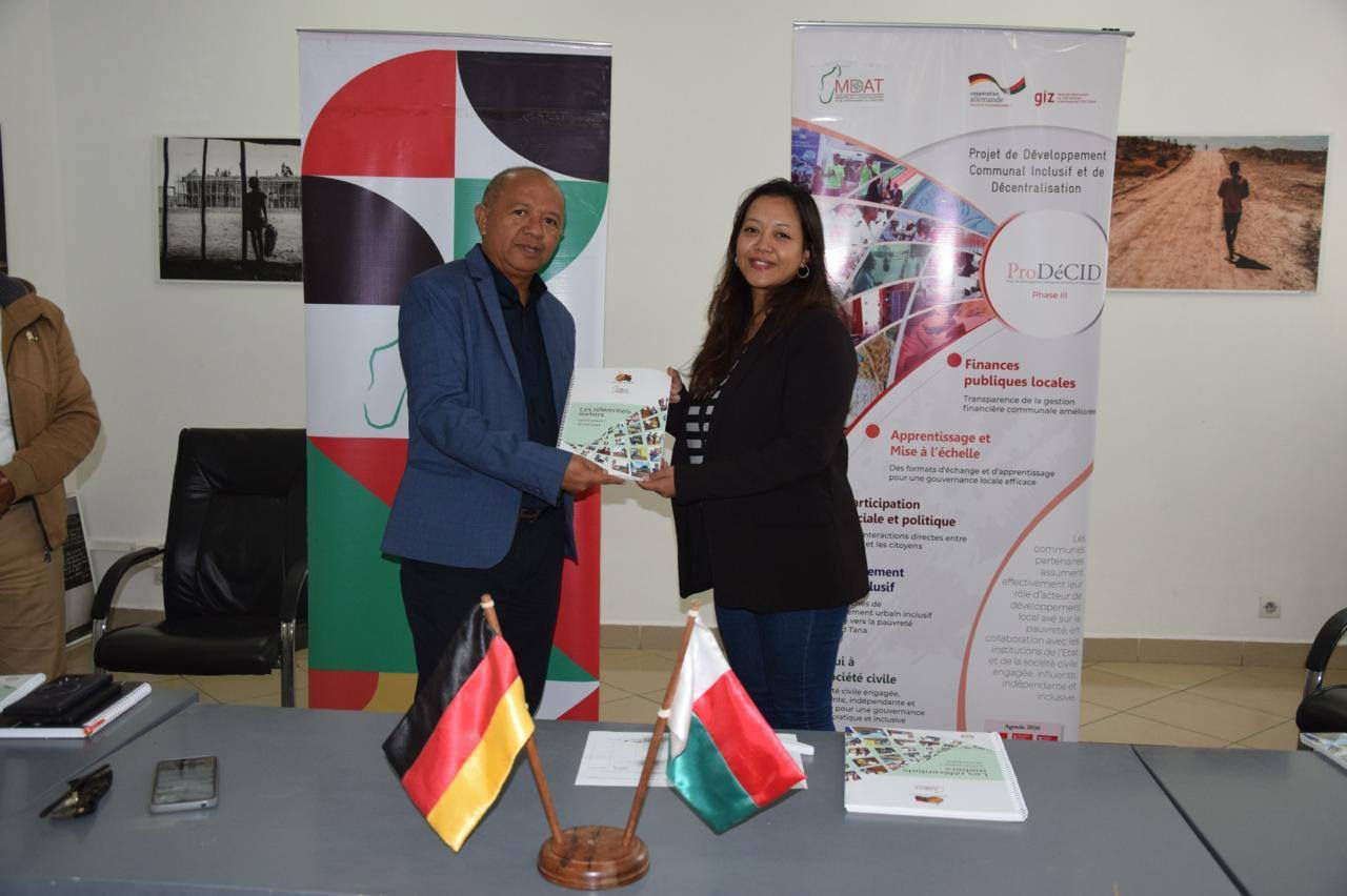 photo16162025_1616_2