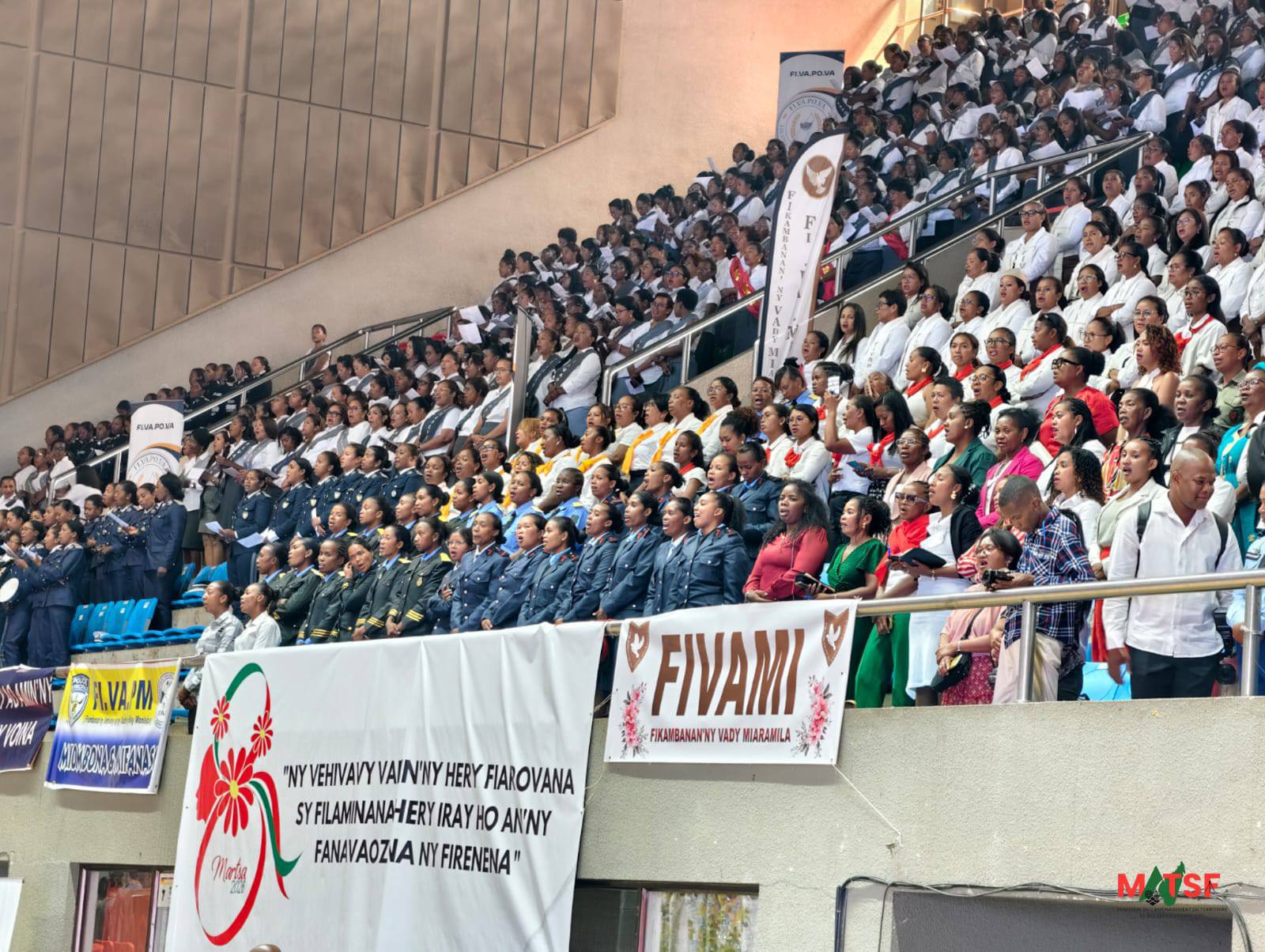 Fanompoam-pivavahana fanokafana ny fankalazana ny andro iraisam-pirenena ho an&rsquo;ny Vehivavy.